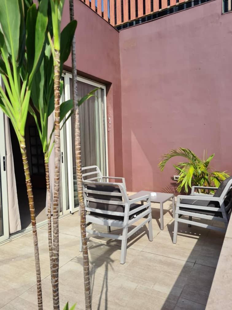 Roots Hotel Apartments Abidjan Exterior foto
